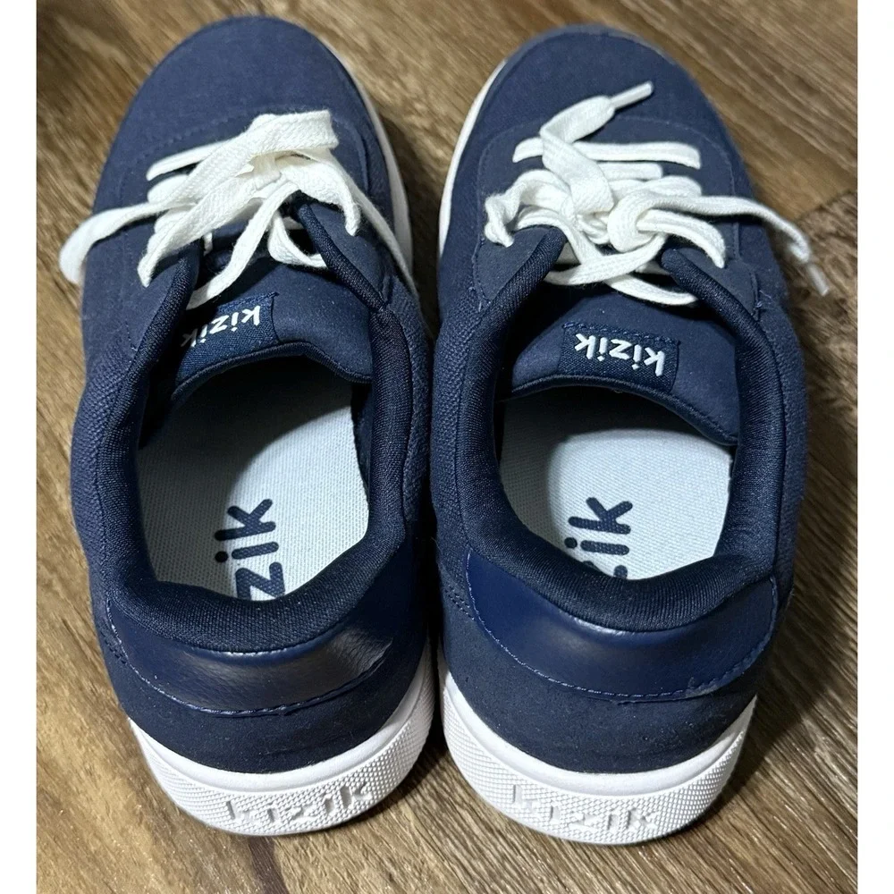 Kizik Prague Navy Blue Kids Athletic Size 4 Hands Free Sneakers Shoes Nwob